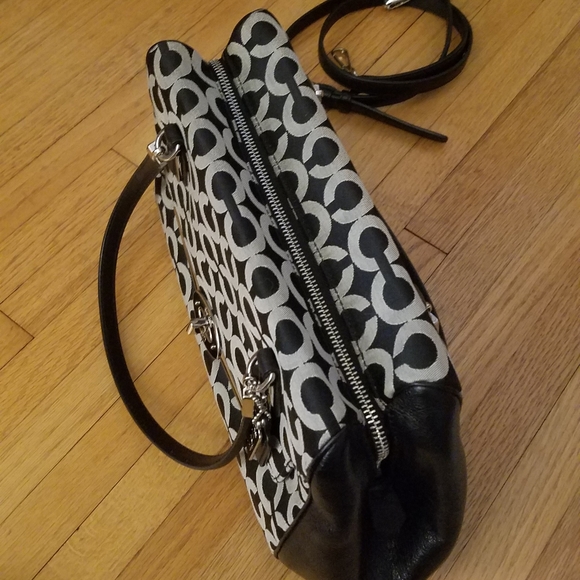 Coach Opt Art Madison EW Turnlock Satchel - Picture 6 of 10